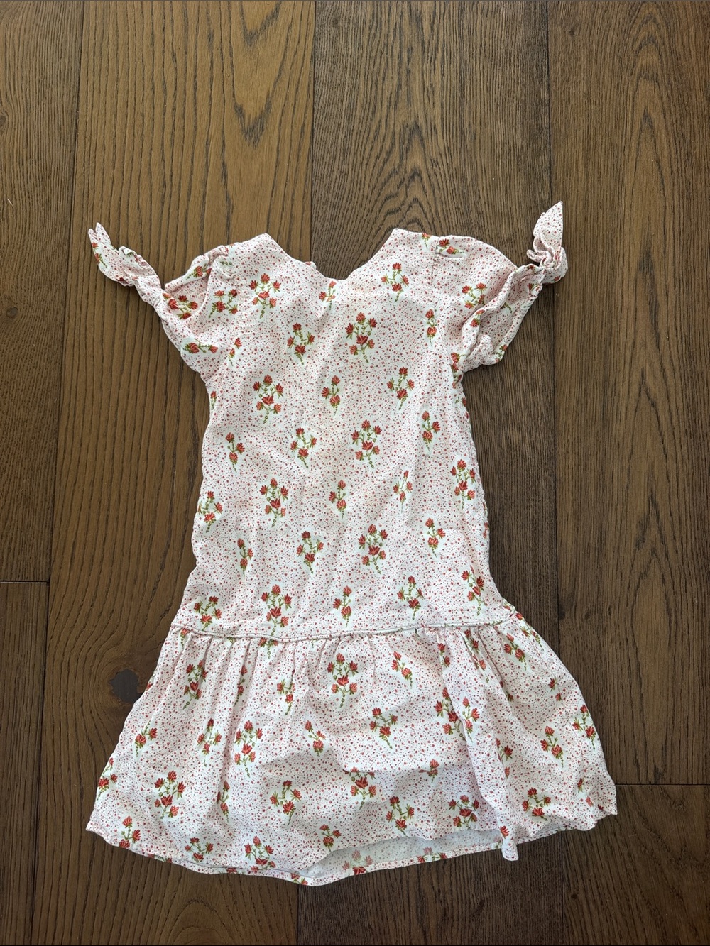 Girls dress